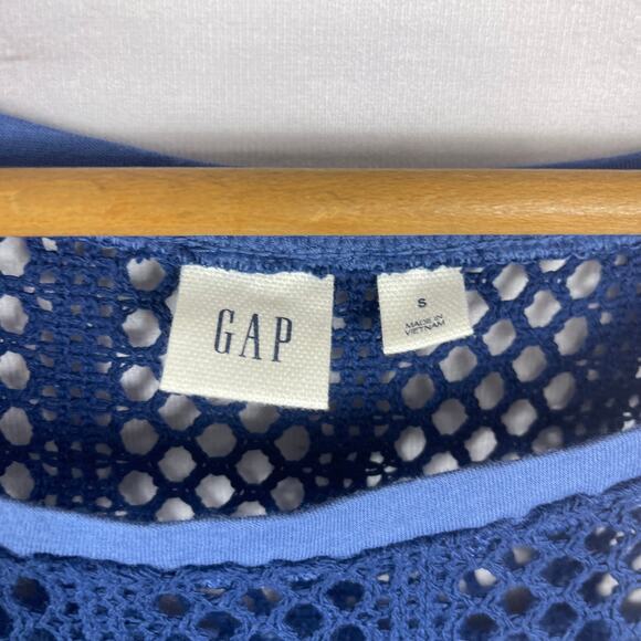 Gap Navy Blue Short Sleeve Crochet Detail Blouse Top Women's‎ Size S - Picture 3 of 6